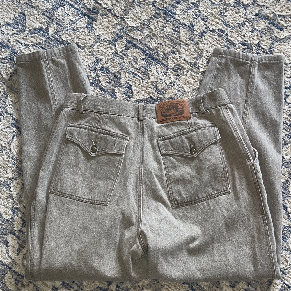 Grayish khaki colored VINTAGE jeans!